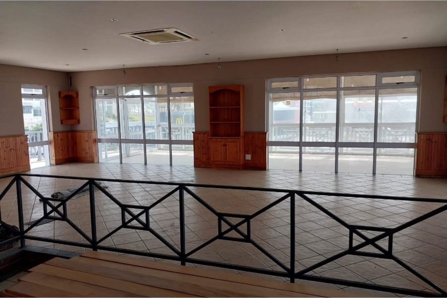 To Let commercial Property for Rent in Humewood Eastern Cape